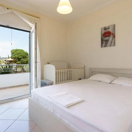 Charming Luxury For 16 People Villa