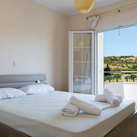 Villa Charming Luxury For 16 People *